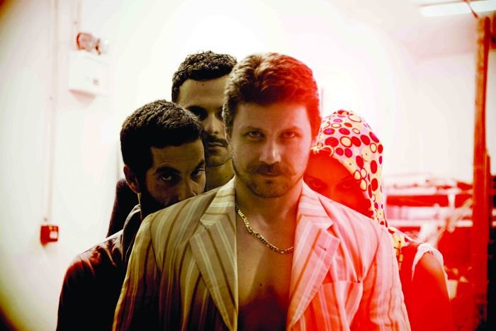 Αυτός είναι ο σύντροφος της Καρυοφυλλιάς Καραμπέτη [εικόνες] | iefimerida.gr 5