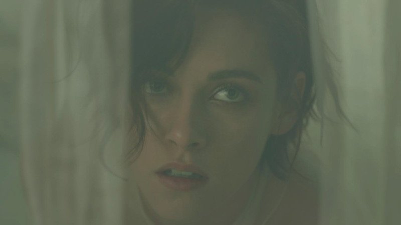 Η Kristen Stewart μας συστήνει το νέο άρωμα της Chanel, Gabrielle -Πρωταγωνιστεί στο σποτ | iefimerida.gr 0