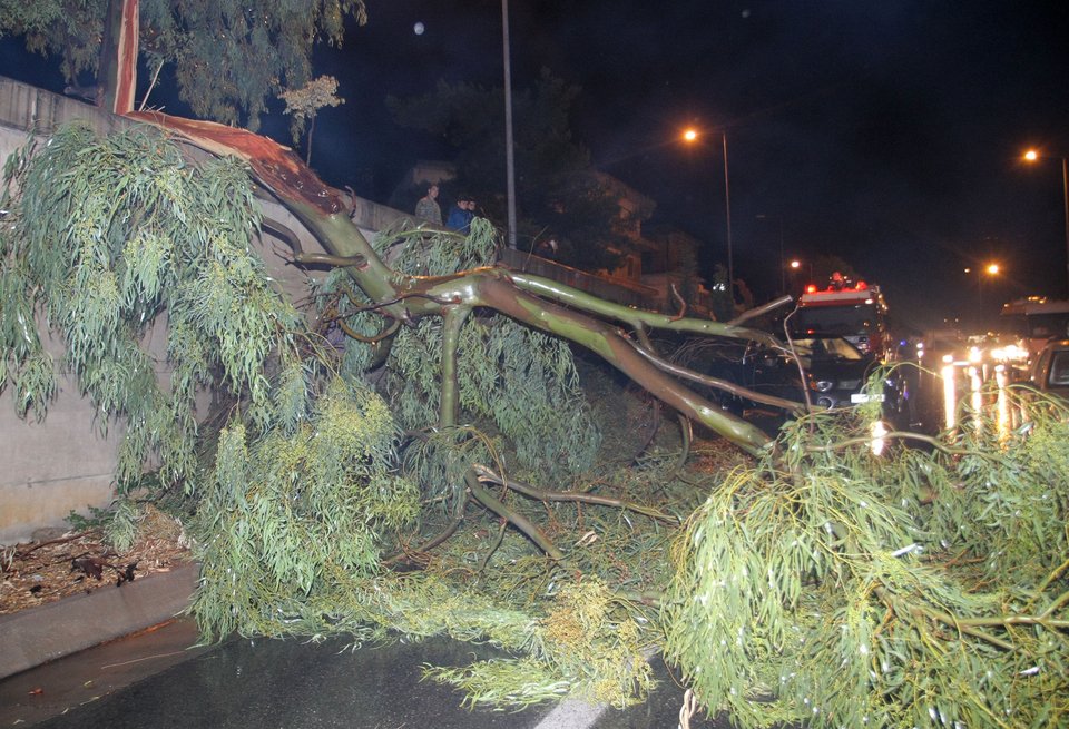  «Πνίγηκε» το Ηράκλειο -Σφοδρές καταιγίδες στην Κρήτη [εικόνες] | iefimerida.gr 2