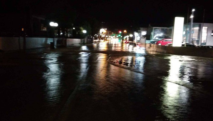 Στο έλεος της κακοκαιρίας η Κρήτη -Κατολισθήσεις, χείμαρροι οι δρόμοι [εικόνες & βίντεο] | iefimerida.gr 1