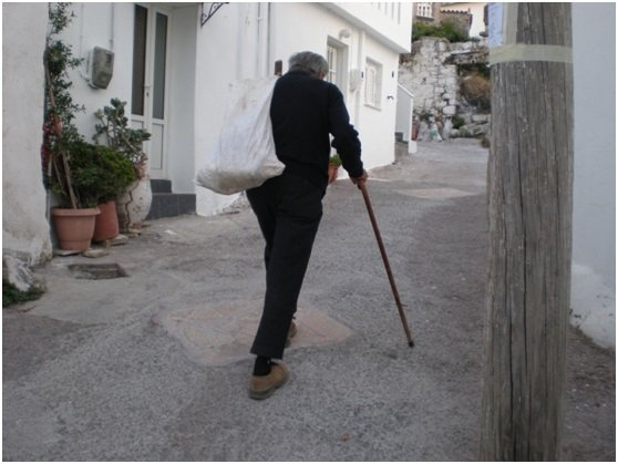 Θέλετε να φτάσετε (και να ξεπεράσετε) τα 100;-Ιδού τα μυστικά μακροζωίας ενός 97χρονου [εικόνες] | iefimerida.gr 1