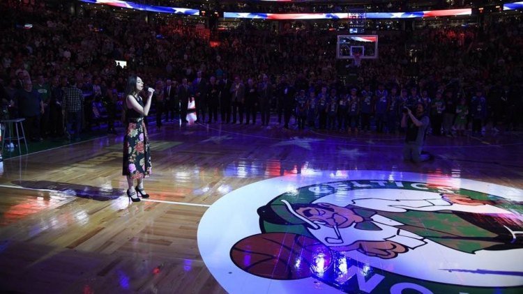 Η Κρητικοπούλα που «μάγεψε» τη Βοστώνη στη βραδιά προς τιμήν του Γιάννη Αντετοκούνμπο [εικόνες] | iefimerida.gr 1