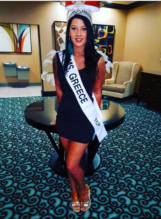 Απο «Μις Υφήλιος 2017»...πυγμάχος- Η Κρητικιά καλλονή που από τις πασαρέλες ανέβηκε στα ρινγκ [εικόνες] | iefimerida.gr 2