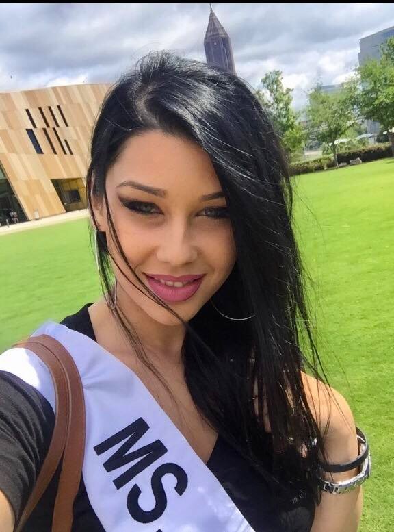 Απο «Μις Υφήλιος 2017»...πυγμάχος- Η Κρητικιά καλλονή που από τις πασαρέλες ανέβηκε στα ρινγκ [εικόνες] | iefimerida.gr 3