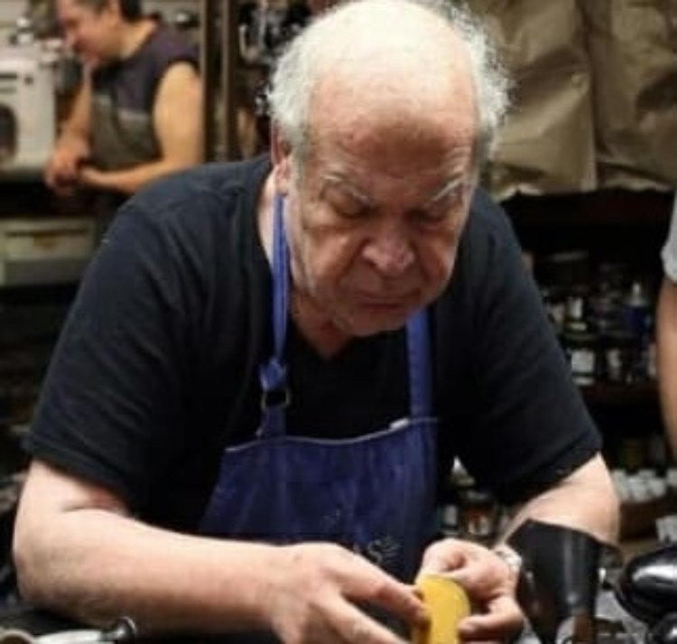 Eφυγε από τη ζωή ο «Κρητικός τσαγκάρης της Wall Street» -Ποιος ήταν ο Μηνάς Πολυχρονάκης [εικόνες] | iefimerida.gr 2