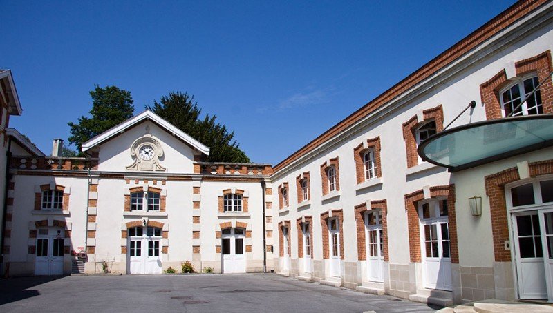 Μπουκάλι σαμπάνια του 1915 πωλήθηκε σε δημοπρασία για 116.000 δολάρια [εικόνες] | iefimerida.gr 2