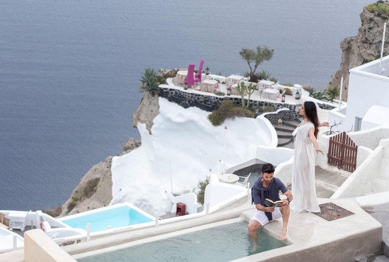 4 νέα ελληνικά ξενοδοχεία στη λίστα του TripAdvisor με τα καλύτερα στον κόσμο -Ανάμεσά τους ένα hip καταφύγιο στη Μύκονο [εικόνες] | iefimerida.gr 3