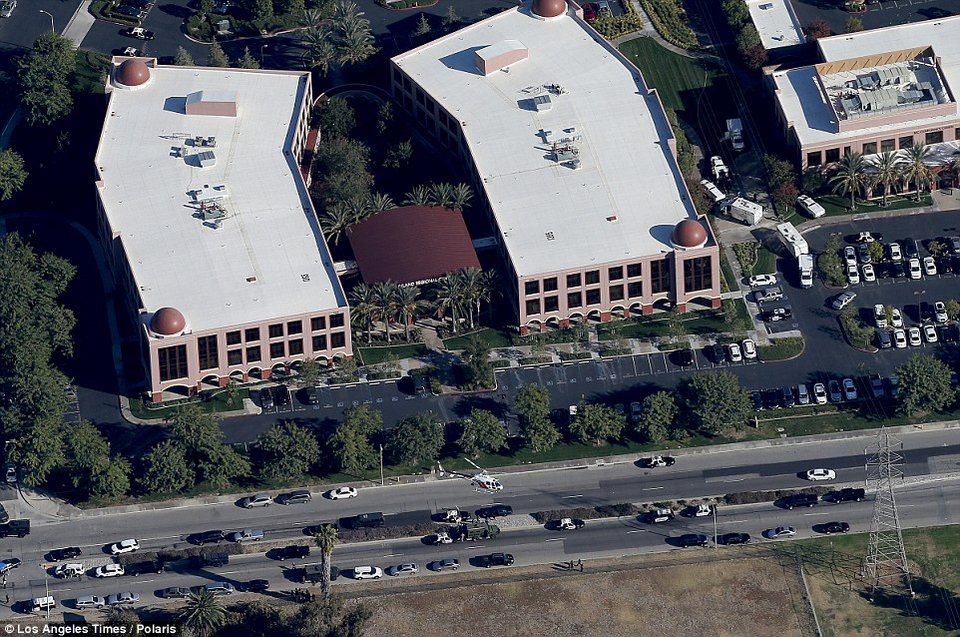 14 νεκροί στο μακελειό της Καλιφόρνια -Δραματικές μαρτυρίες [εικόνες] | iefimerida.gr 4