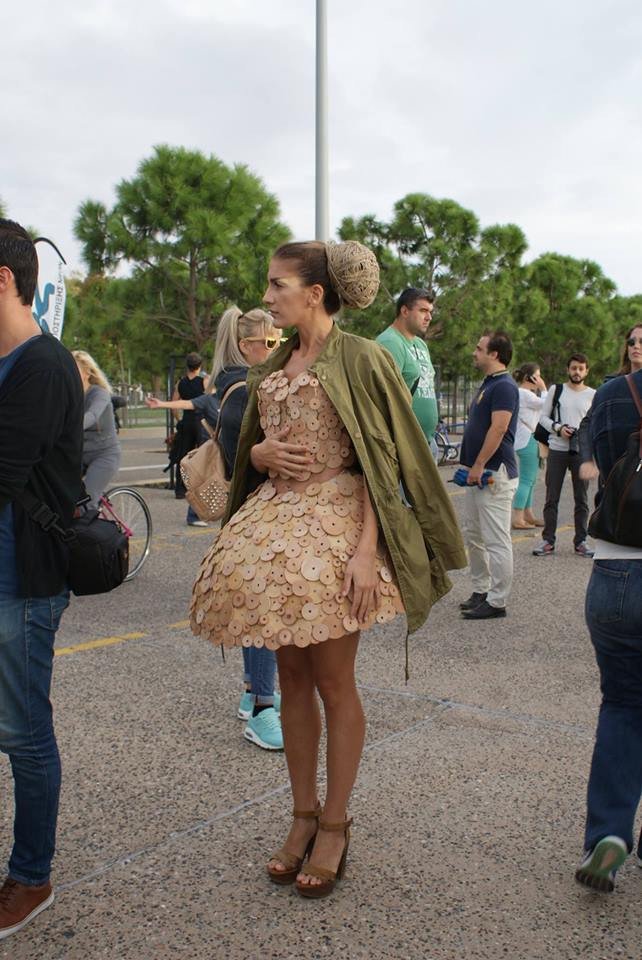 Παλάβωσε τα social media: Η σέξι κτηνίατρος από τη Θεσσαλονίκη με το αποκαλυπτικό φόρεμα [εικόνες] | iefimerida.gr 3