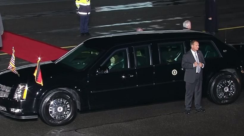 Γυναίκα οδηγεί το «Κτήνος» του Ομπάμα στο Βερολίνο [εικόνα]  | iefimerida.gr 0
