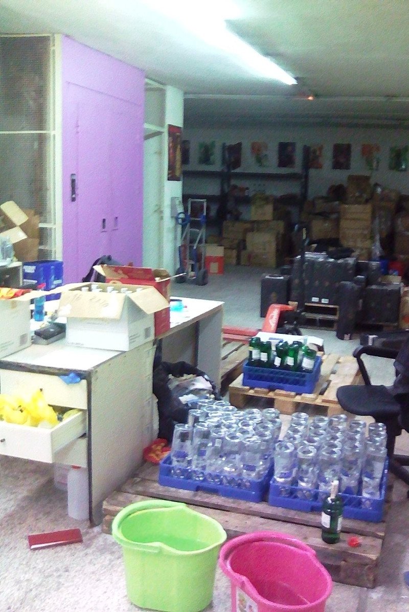 Εξαρθρώθηκε κύκλωμα λαθρεμπορίας ποτών -Πώς δρούσε [εικόνες] | iefimerida.gr 2