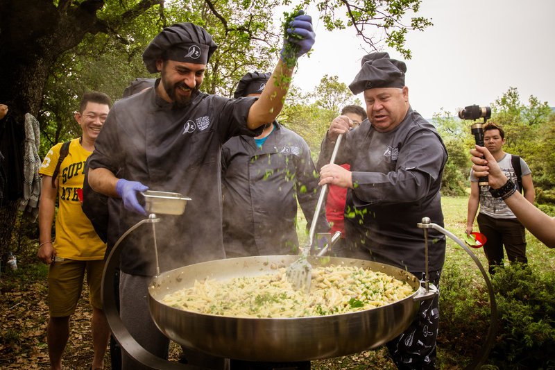 Ξεκινά το κυνήγι τρούφας στα Μετέωρα [εικόνες & βίντεο] | iefimerida.gr 2