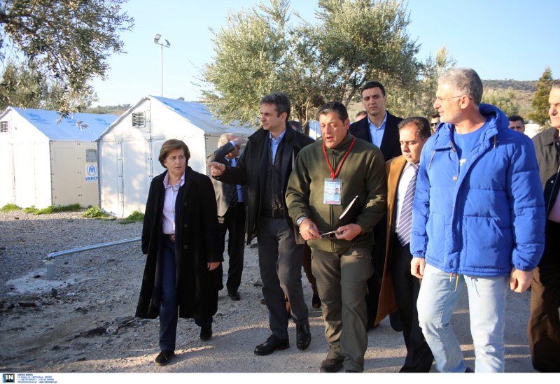 Αυτοψία Μητσοτάκη στη Λέσβο -«Οι κακοί χειρισμοί της κυβέρνησης επιδείνωσαν την κατάσταση» [εικόνες] | iefimerida.gr 5