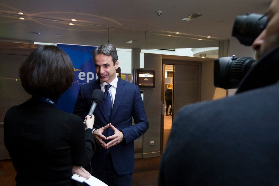 Τι είπαν Μέρκελ-Μητσοτάκης στις Βρυξέλλες [εικόνες] | iefimerida.gr 3