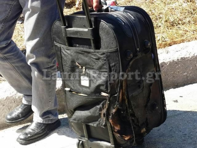 Τυλίχθηκε στις φλόγες λεωφορείο γεμάτο επιβάτες στη Θεσσαλονίκη [εικόνες]  | iefimerida.gr 6