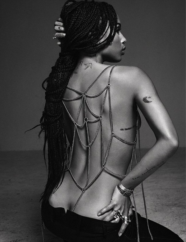 Η εκθαμβωτική κόρη του Λένι Κράβιτς ποζάρει ημίγυμνη για γνωστό περιοδικό [εικόνες]  | iefimerida.gr 2