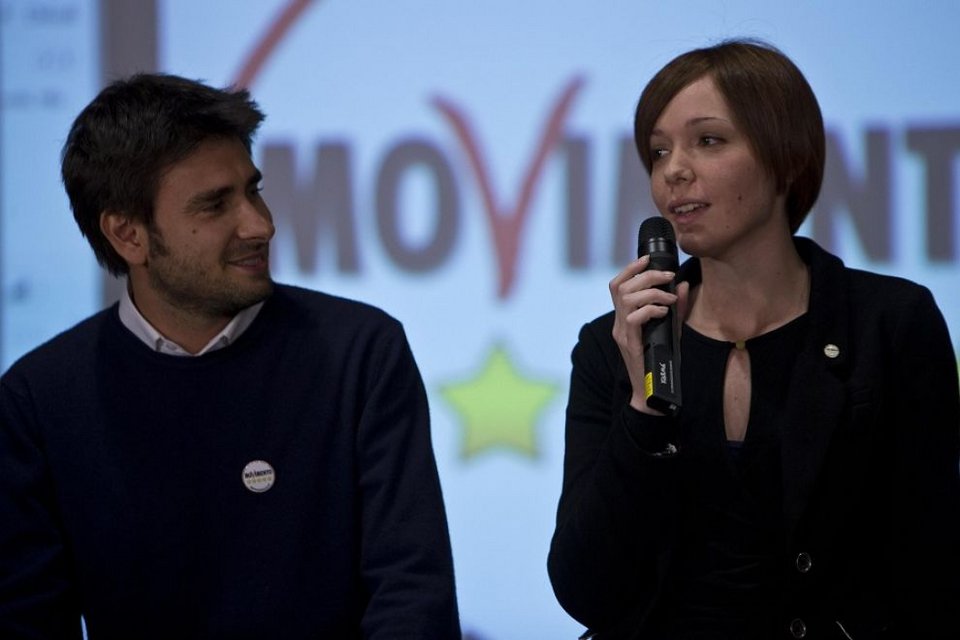 Μάρτα Γκράντε:H όμορφη μεταφράστρια που προορίζει ο Γκρίλο για πρόεδρο της βουλής[εικόνες] | iefimerida.gr 3