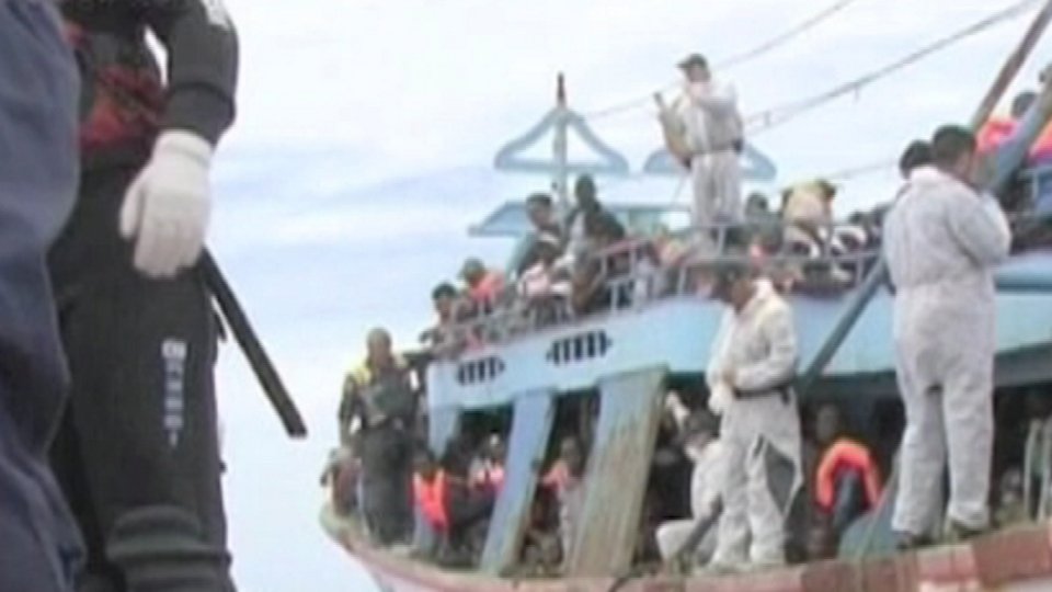 Ιταλία: Ο εφιάλτης της Λαμπεντούζα επαναλαμβάνεται κάθε εβδομάδα [εικόνες & βίντεο]  | iefimerida.gr 2