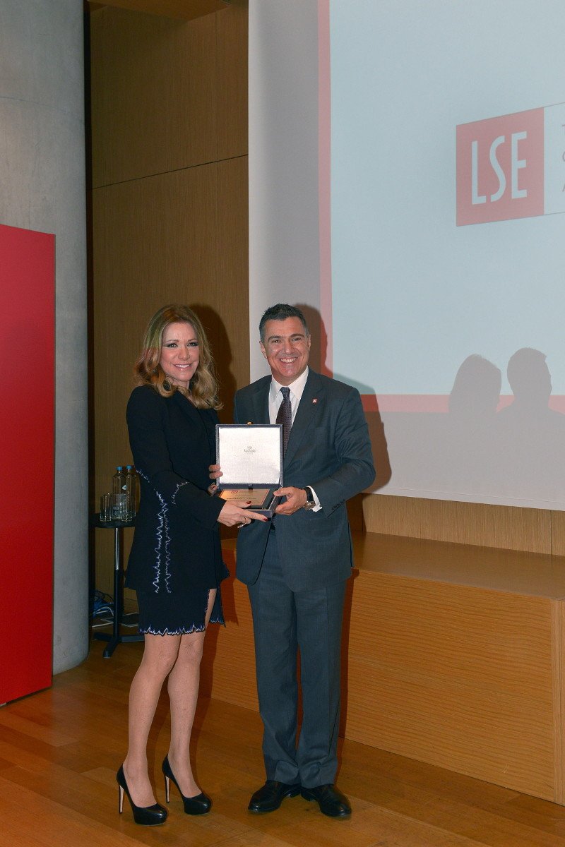 Ο Ελληνικός Σύλλογος Αποφοίτων του LSE βράβευσε τη Μαριάννα Λάτση | iefimerida.gr 0