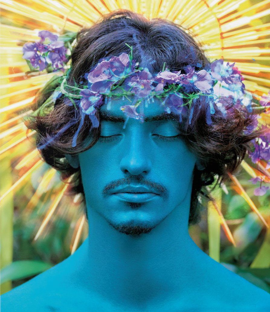 Ο «Φελίνι» της φωτογραφίας -Εβαζε θρησκευτικά σύμβολα στους διάσημους που απαθανάτιζε [εικόνες]   | iefimerida.gr 1