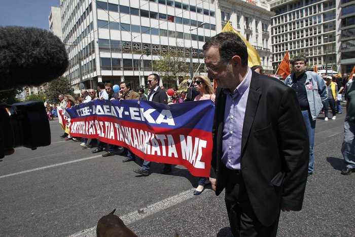 Εργατική Πρωτομαγιά -Ο σταρ Βαρουφάκης και η απουσία Τσίπρα [εικόνες] | iefimerida.gr 3