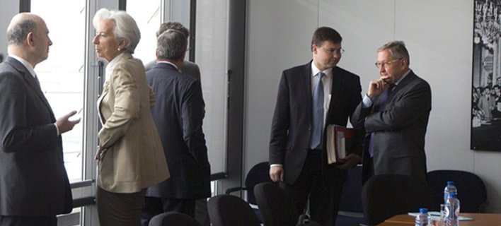 Νέα πρόταση δανειστών: Επιπλέον ΦΠΑ, κατάργηση ΕΚΑΣ - Ραγδαίες εξελίξεις | iefimerida.gr 1