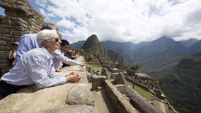 Η Λαγκάρντ όπως δεν την έχετε ξαναδεί -Στο Περού, μετά τις ώρες ΔΝΤ [εικόνες] | iefimerida.gr 2