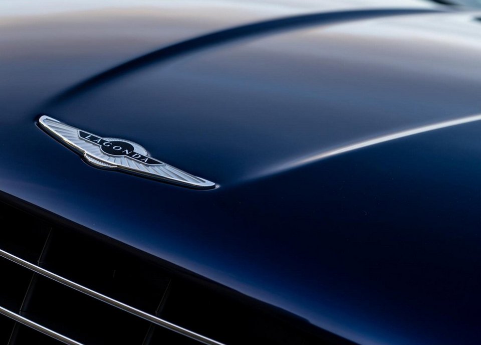Η Aston Martin αναβιώνει την Lagonda αυτή την φορά με μεγαλύτερες πιθανότητες επιτυχίας | iefimerida.gr 2
