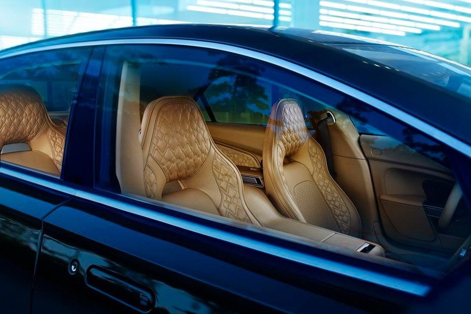 Η Aston Martin αναβιώνει την Lagonda αυτή την φορά με μεγαλύτερες πιθανότητες επιτυχίας | iefimerida.gr 8