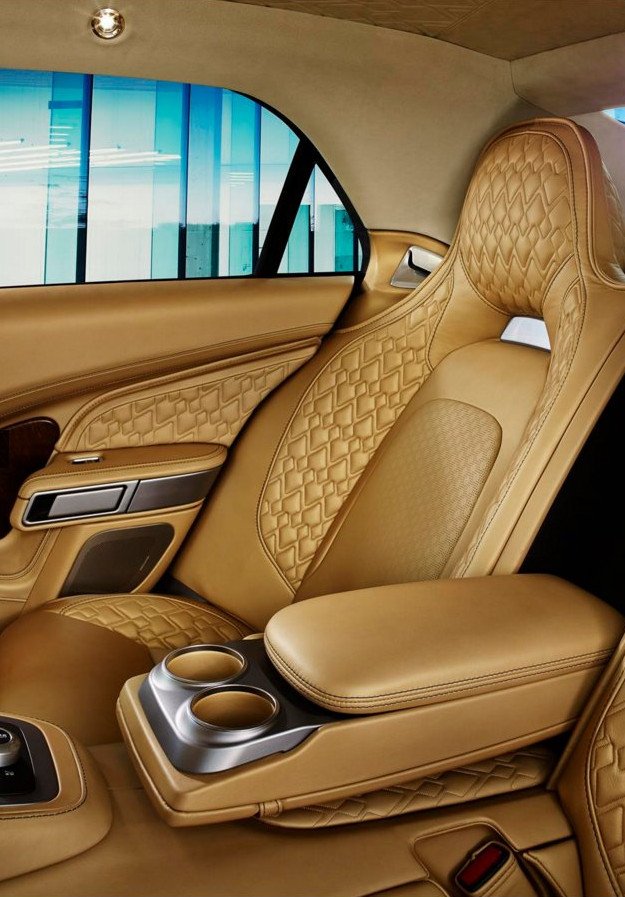 Η Aston Martin αναβιώνει την Lagonda αυτή την φορά με μεγαλύτερες πιθανότητες επιτυχίας | iefimerida.gr 10