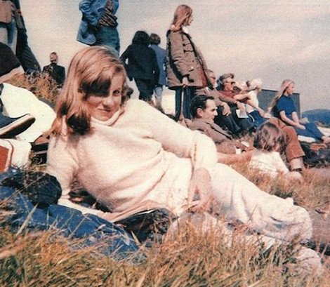 Νοσταλγικά καρέ: Οταν η λαίδη Νταϊάνα ήταν ένα μικρό και ανέμελο κορίτσι [εικόνες] | iefimerida.gr 4