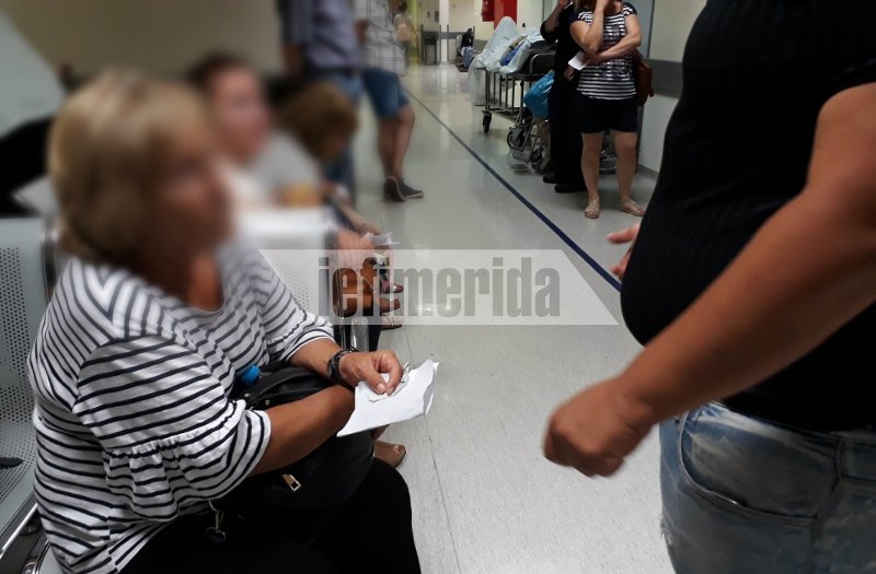 «Αυτοψία» του iefimerida στο «Λαϊκό»: 10 ώρες αναμονή για να δεις γιατρό στα επείγοντα -«Στις εφημερίες θυμίζει νοσοκομείο Βαγδάτης» [εικόνες] | iefimerida.gr 9