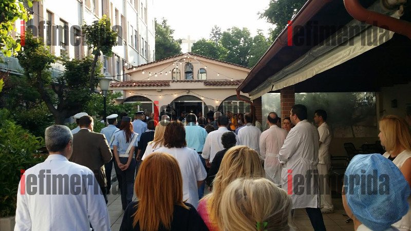 Ινκόγκνιτο στο Λαϊκό Νοσοκομείο το ιερό λείψανο της Αγίας Βαρβάρας [εικόνες] | iefimerida.gr 2