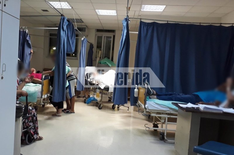 «Αυτοψία» του iefimerida στο «Λαϊκό»: 10 ώρες αναμονή για να δεις γιατρό στα επείγοντα -«Στις εφημερίες θυμίζει νοσοκομείο Βαγδάτης» [εικόνες] | iefimerida.gr 5
