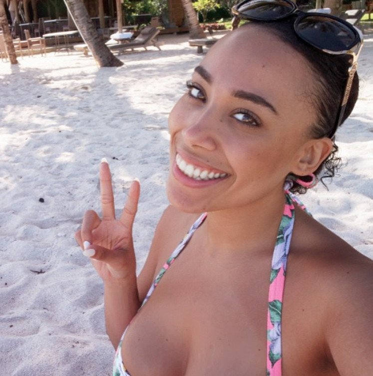 Η 23χρονη εξωτική blogger που πληρώνεται για να ταξιδεύει σε όλο τον κόσμο και να βγαίνει ραντεβού με άνδρες [εικόνες] | iefimerida.gr 6