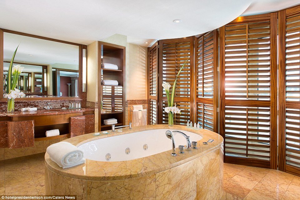 Μέσα στην πιο ακριβή σουίτα του κόσμου, στη Γενεύη -Μια βραδιά ξεκινά από 80.000 δολάρια [εικόνες] | iefimerida.gr 5