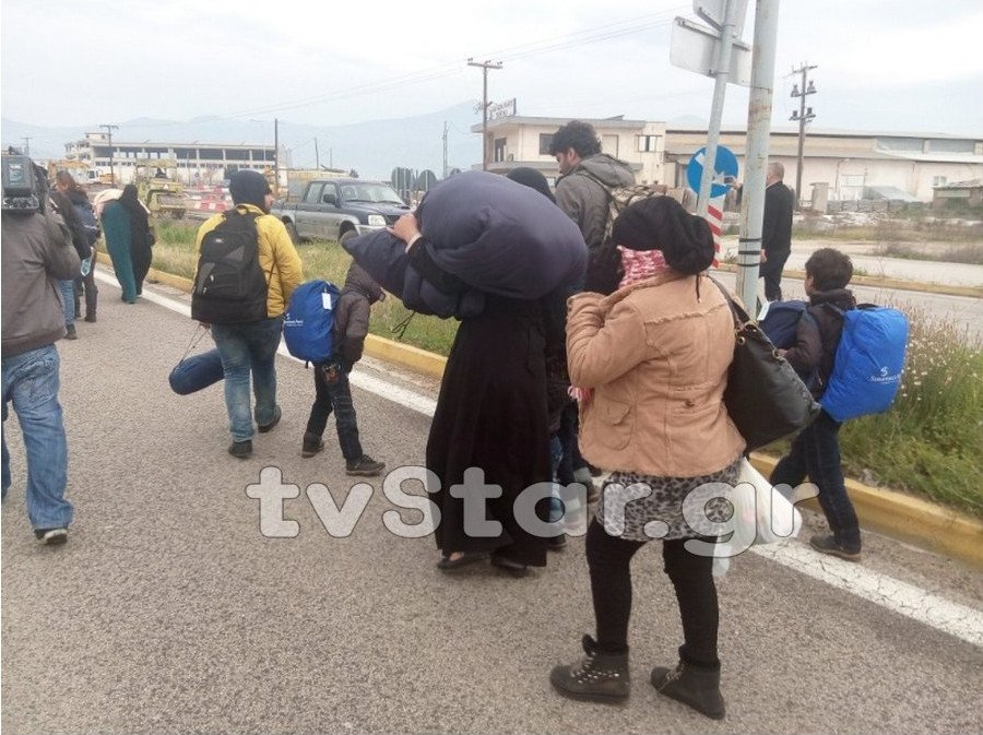 Καβάλα, Τρίκαλα, Γρεβενά... -Σε κάθε πόλη της Ελλάδας, χιλιάδες μετανάστες | iefimerida.gr 5