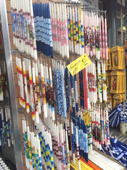 Στην Αθήνα «μύρισε» Πάσχα – Λαμπάδες στα καταστήματα [εικόνες] | iefimerida.gr 3