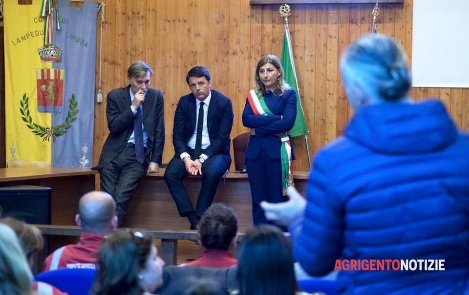 Εχασε τον δήμο η πασιονάρια των μεταναστών στη Λαμπεντούζα -Τοπικά μίση [εικόνες] | iefimerida.gr 0