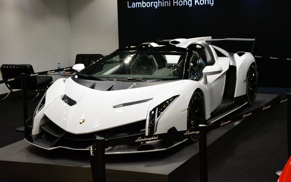 Τα 10 ακριβότερα αυτοκίνητα στον κόσμο -Ταχύτητα, design, πολυτέλεια [εικόνες] | iefimerida.gr 0