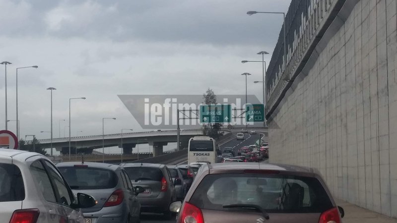 Μεγάλη είναι η ταλαιπωρία για τους οδηγούς