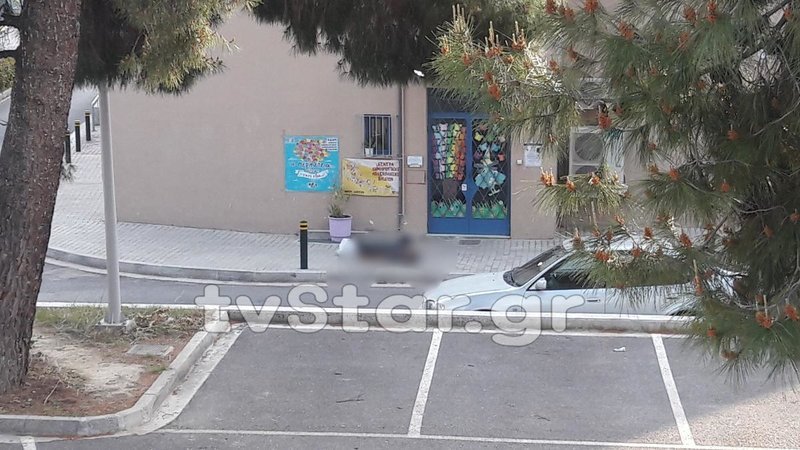 Λαμία: Τρόμος για δασκάλες και παιδιά από επίθεση ναρκομανή [εικόνες] | iefimerida.gr 0