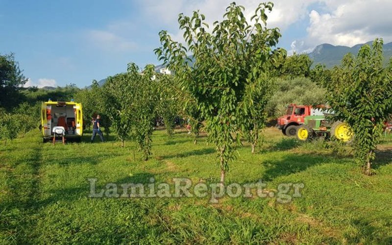 Λαμία: Αγρότης καταπλακώθηκε από το τρακτέρ του [βίντεο] | iefimerida.gr 0