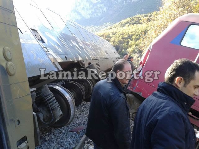 Οι πρώτες εικόνες από τον εκτροχιασμό τρένου με 230 επιβάτες στο Λιανοκλάδι [εικόνες] | iefimerida.gr 2