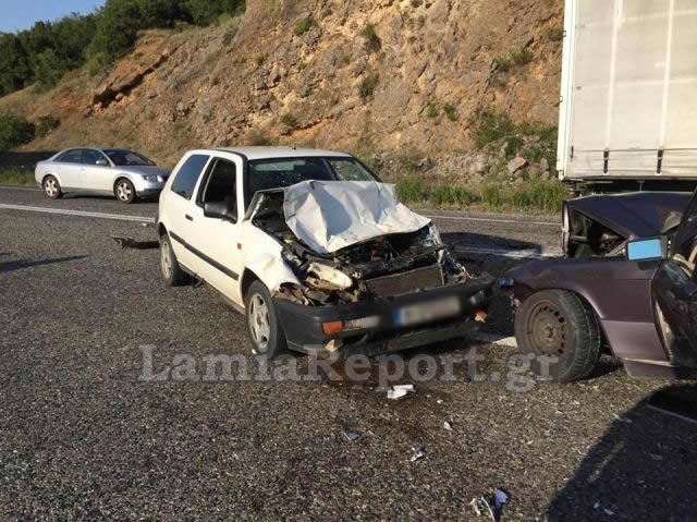 Τριπλή καραμπόλα με 5 τραυματίες στον Μπράλο -Ο ένας σε σοβαρή κατάσταση [εικόνες] | iefimerida.gr 2