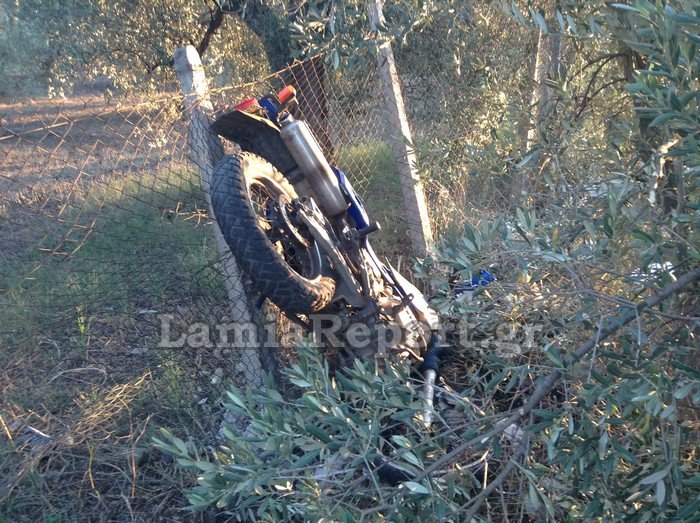 Νεκρός 48χρονος σε τροχαίο με μηχανή στη Λαμία -Στην εντατική ο οδηγός [εικόνες] | iefimerida.gr 0