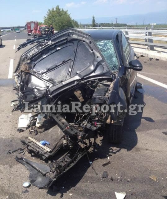 Θανατηφόρο τροχαίο με οικογένεια Γάλλων τουριστών έξω από τη Λαμία [εικόνα] | iefimerida.gr 0