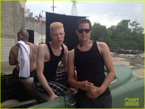 Νέα ταινία ετοιμάζει η Λάνα Ντελ Ρέι - Κυκλοφόρησε στο Facebook αφίσα και φωτογραφίες από τα γυρίσματα [εικόνες] | iefimerida.gr 3