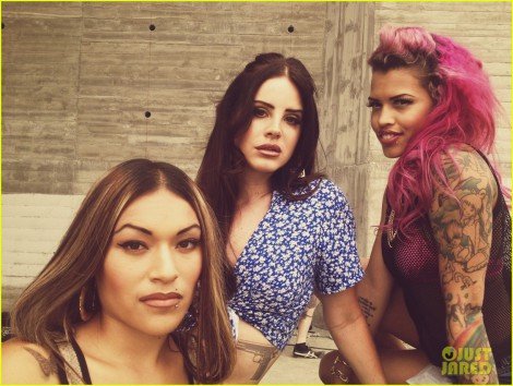 Νέα ταινία ετοιμάζει η Λάνα Ντελ Ρέι - Κυκλοφόρησε στο Facebook αφίσα και φωτογραφίες από τα γυρίσματα [εικόνες] | iefimerida.gr 4