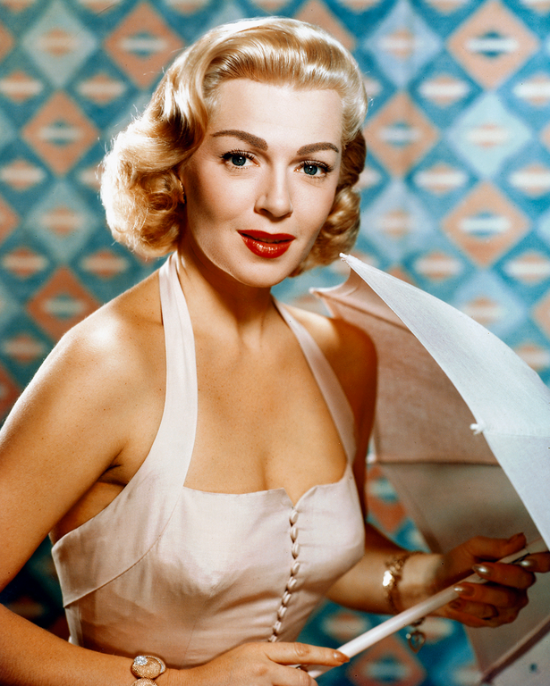 Γκρέις Κέλι, Μέριλιν Μονρόε και Ελίζαμπεθ Τέιλορ «είναι» ξανά εδώ: Οι σύγχρονες σταρ που τις θυμίζουν [εικόνες] | iefimerida.gr 14